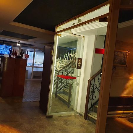 Elite Hotel City Center Corlu Bed And Breakfast Екстер'єр фото