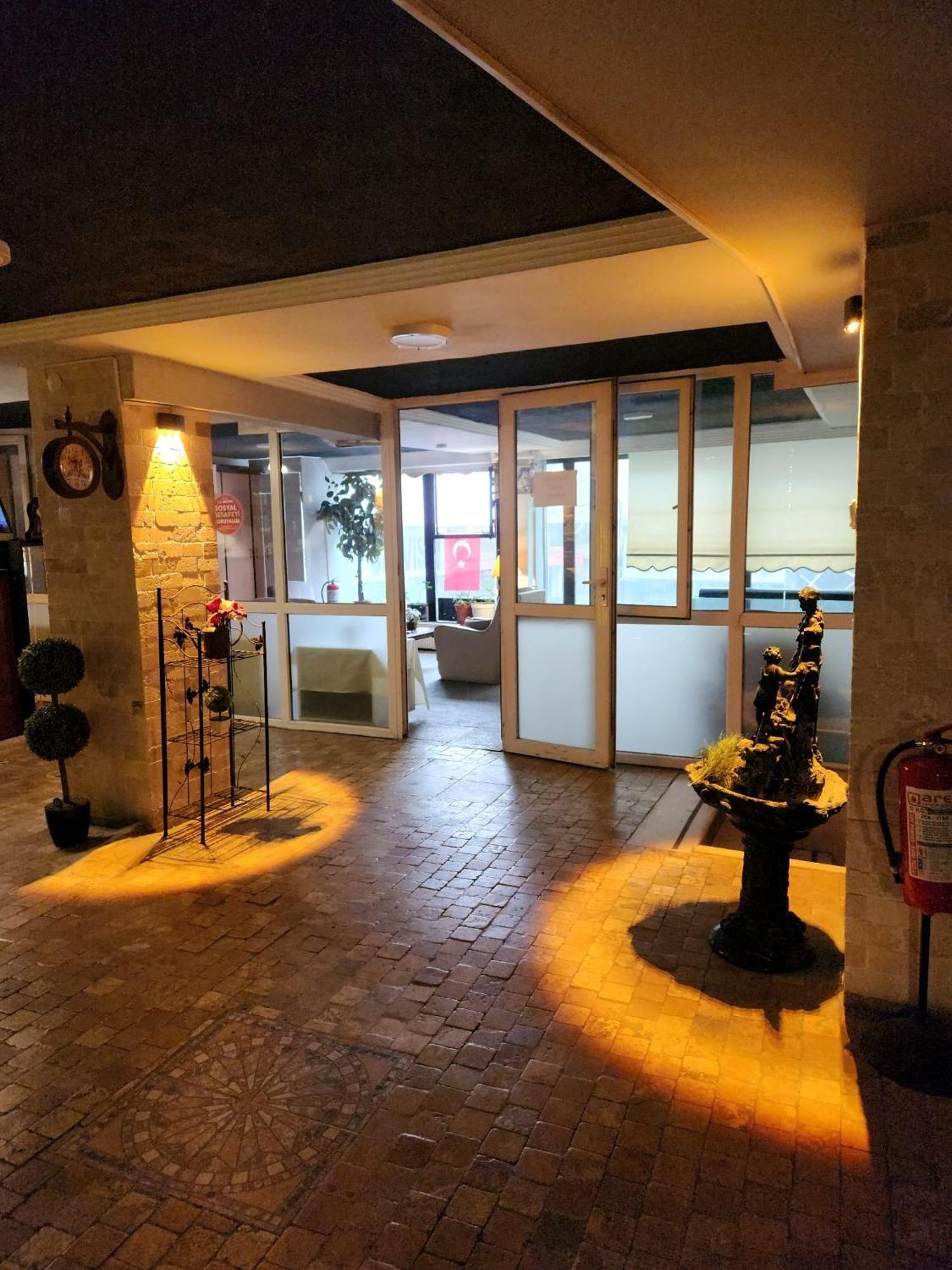 Elite Hotel City Center Corlu Bed And Breakfast Екстер'єр фото